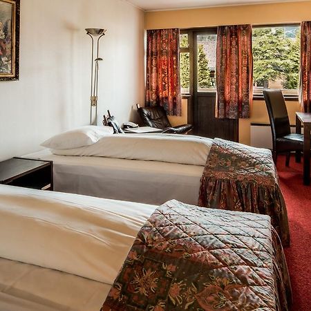 Sande Hotel Екстериор снимка